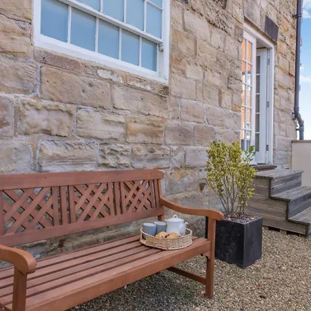 3 Bed In Oc-w1007 Whitby