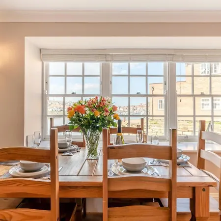 3 Bed In Oc-w1007